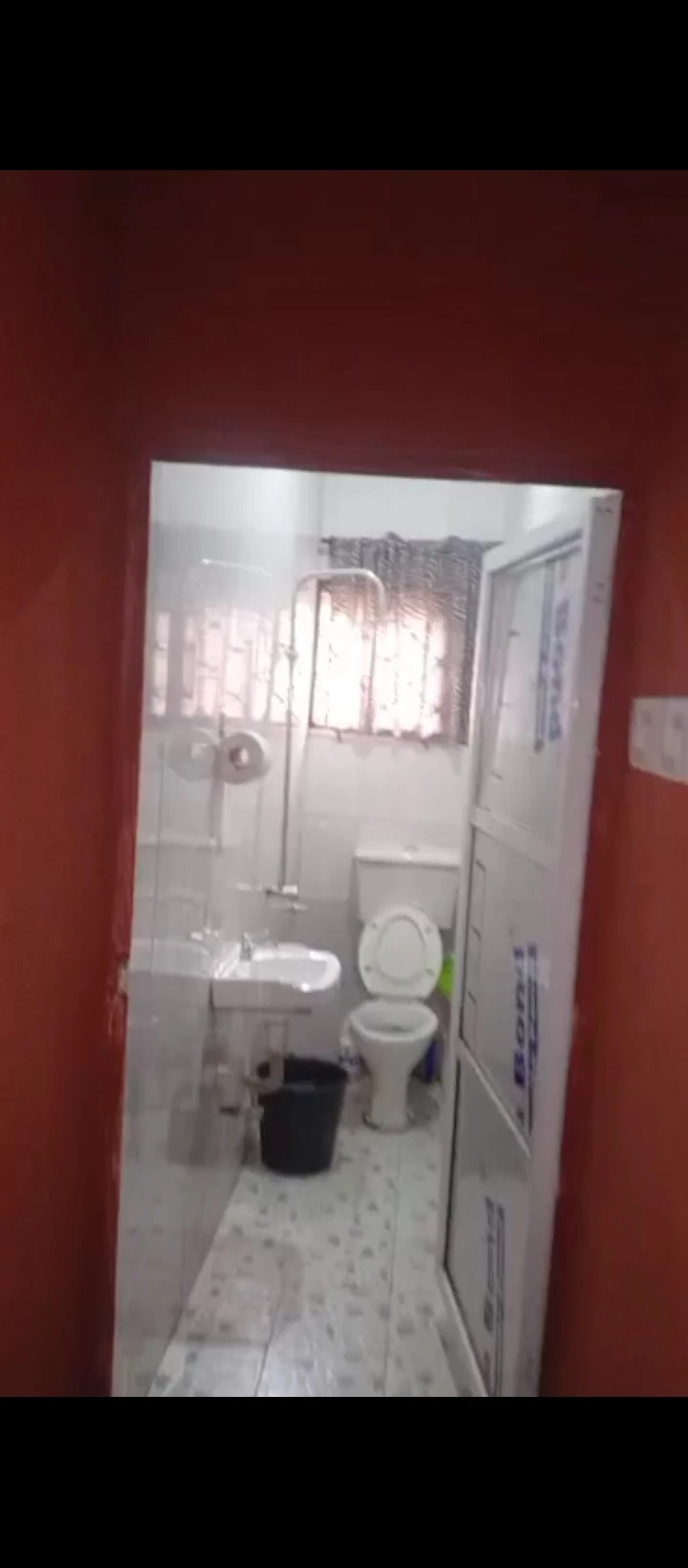 2 Bedroom Flat for Sale in Pz sapale road, Edo - Image 2