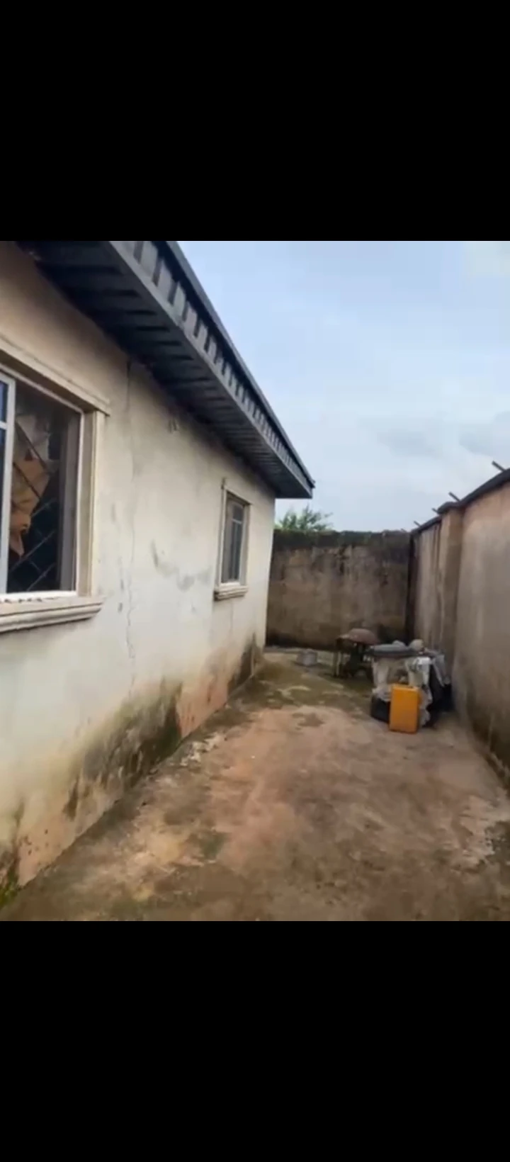 3 Bedroom Flat for Sale in Rubber research sapele road, Edo - Image 6