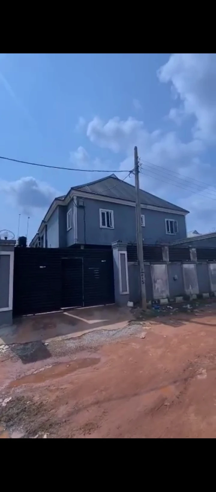 3 Bedroom Flat for Sale in Ugbor central, Edo - Image 2