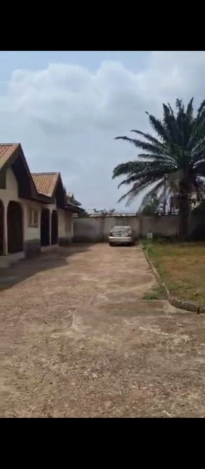 3 Bedroom Flat for Sale in Ugbor gra, Edo - Image 3