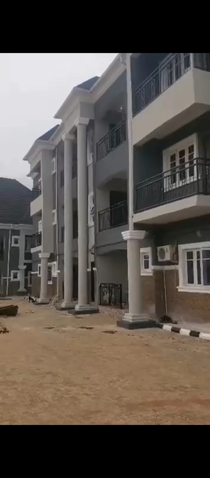 3 Bedroom Flat for Sale in Airport road, Edo - Image 1