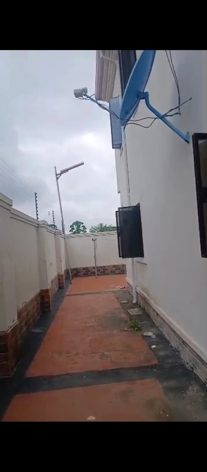 Duplex for Sale in Okhoromi airport road, Edo - Image 4