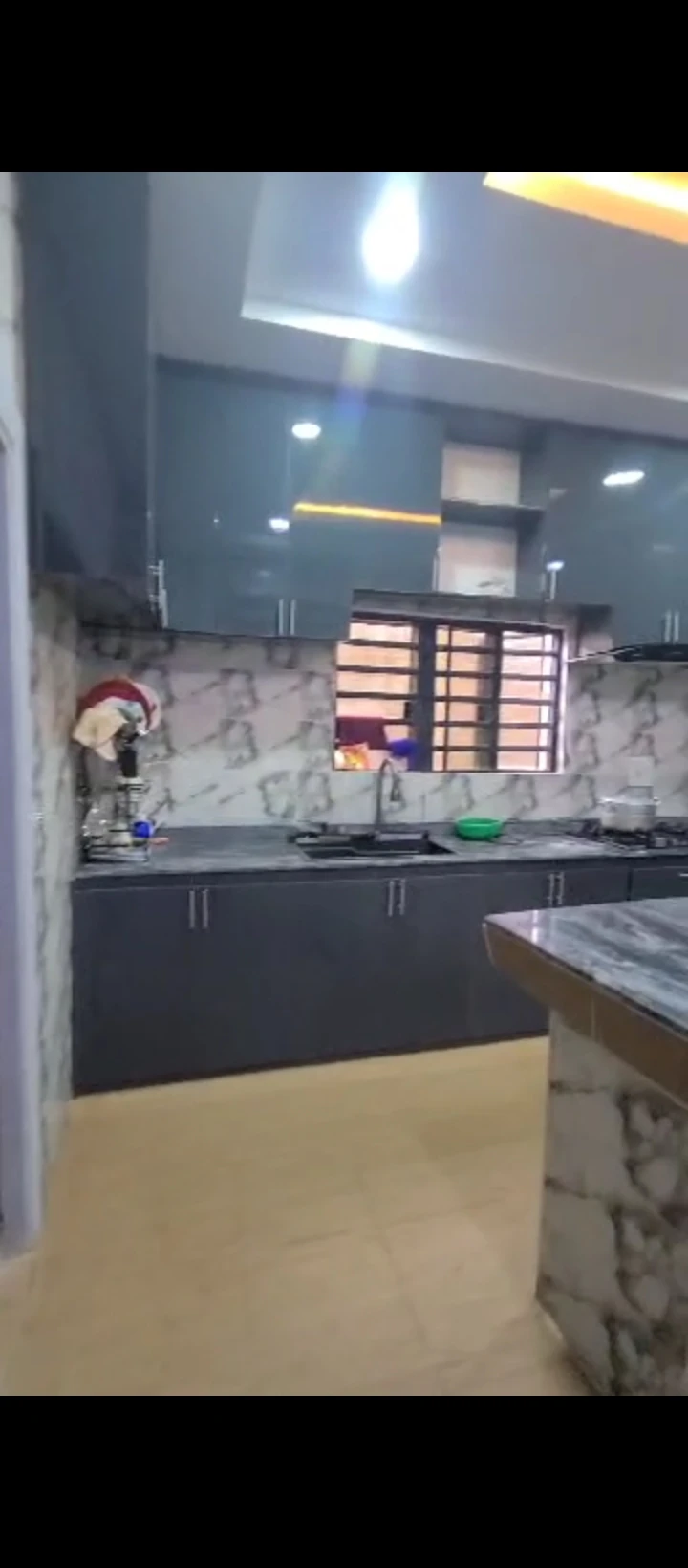 Bungalow for Sale in Ekehuan road, Edo - Image 4