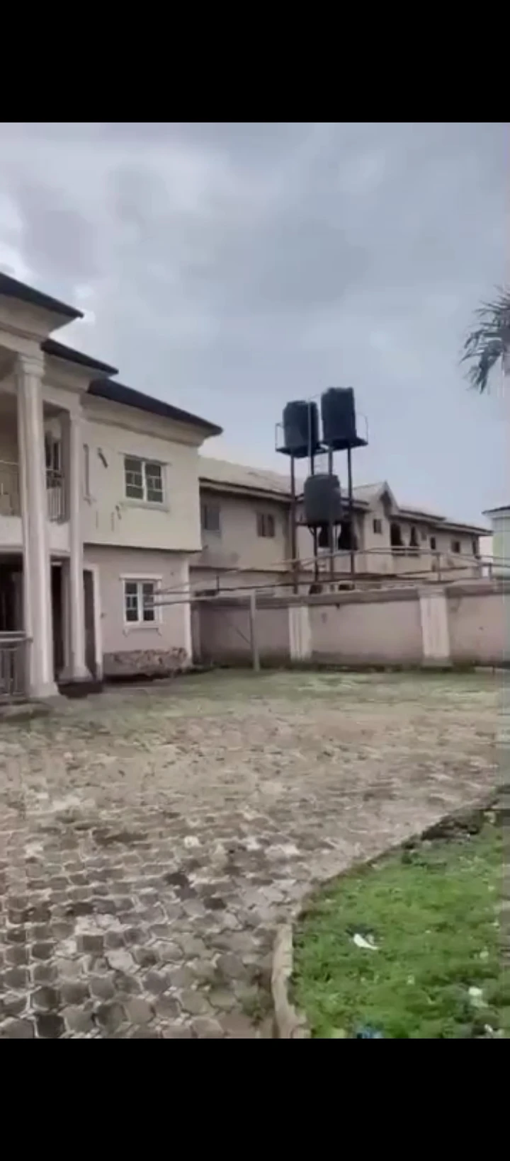 Duplex for Sale in Evbhuku sapele road, Edo - Image 4