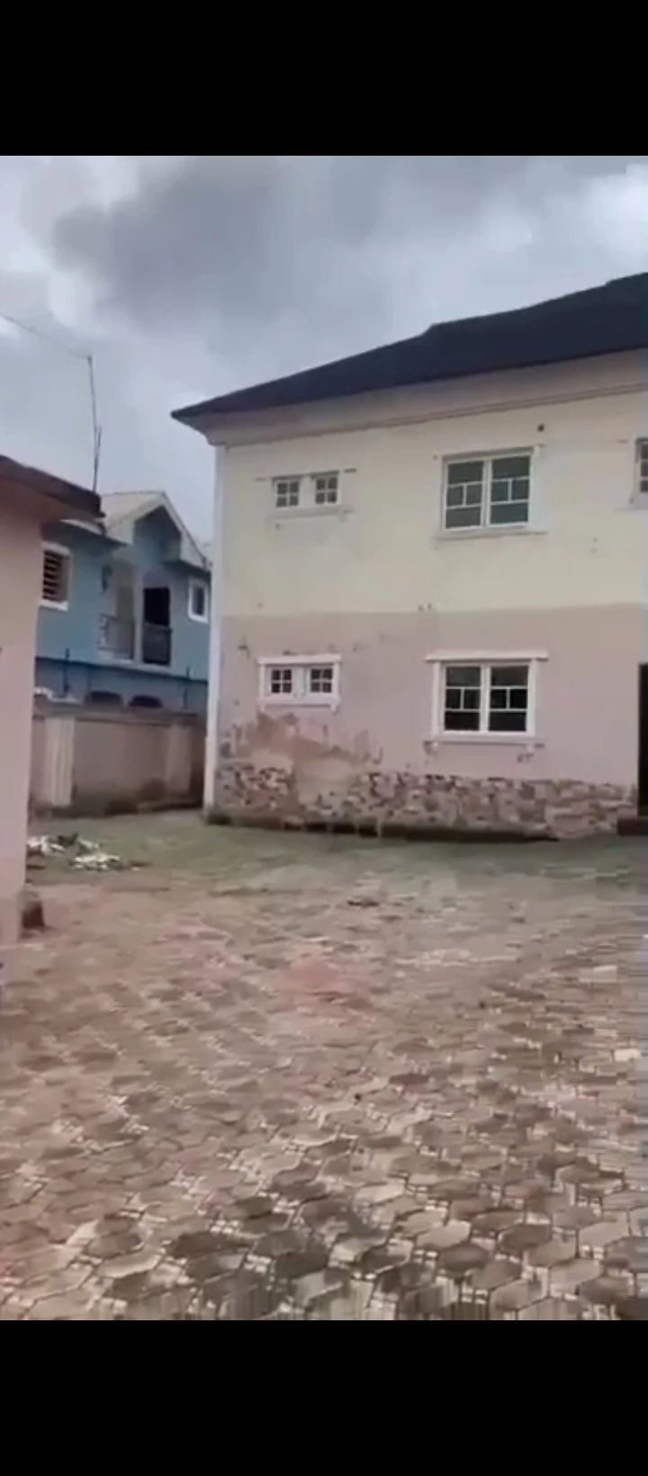 Duplex for Sale in Evbhuku sapele road, Edo - Image 6