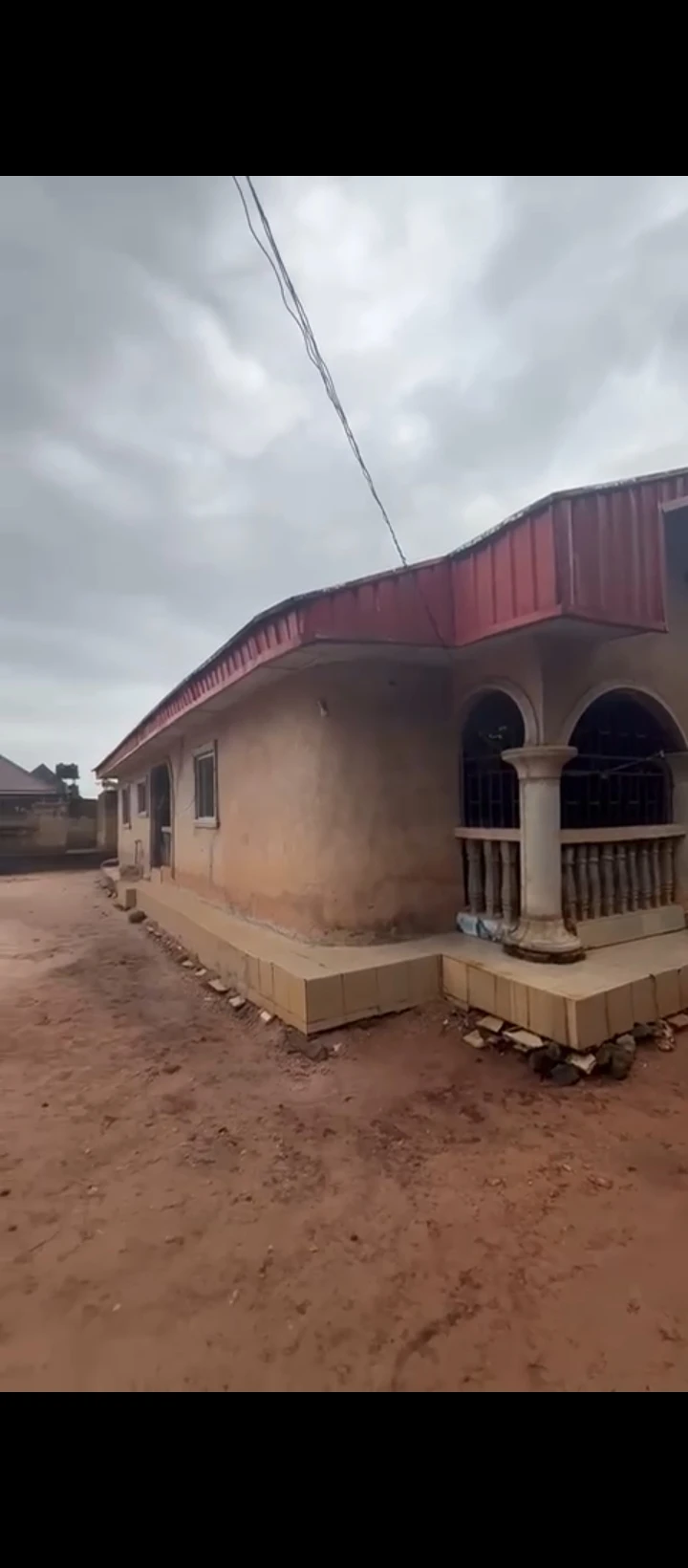 3 Bedroom Flat for Sale in Isihor, Edo - Image 5