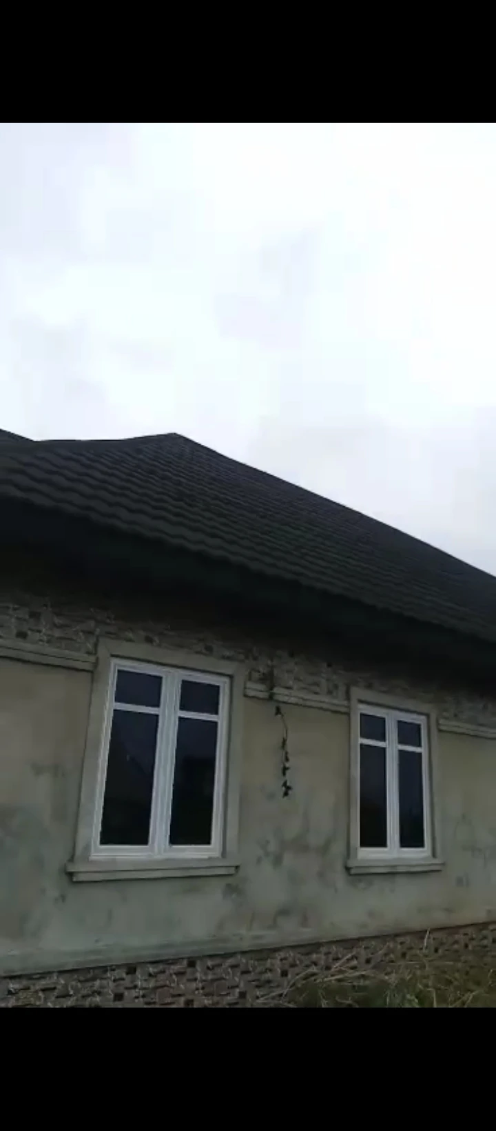 Bungalow for Sale in Uhroho sapele road, Edo - Image 2
