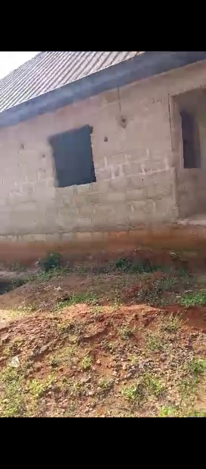 2 Bedroom Flat for Sale in Ogunwemnyi, Edo - Image 6