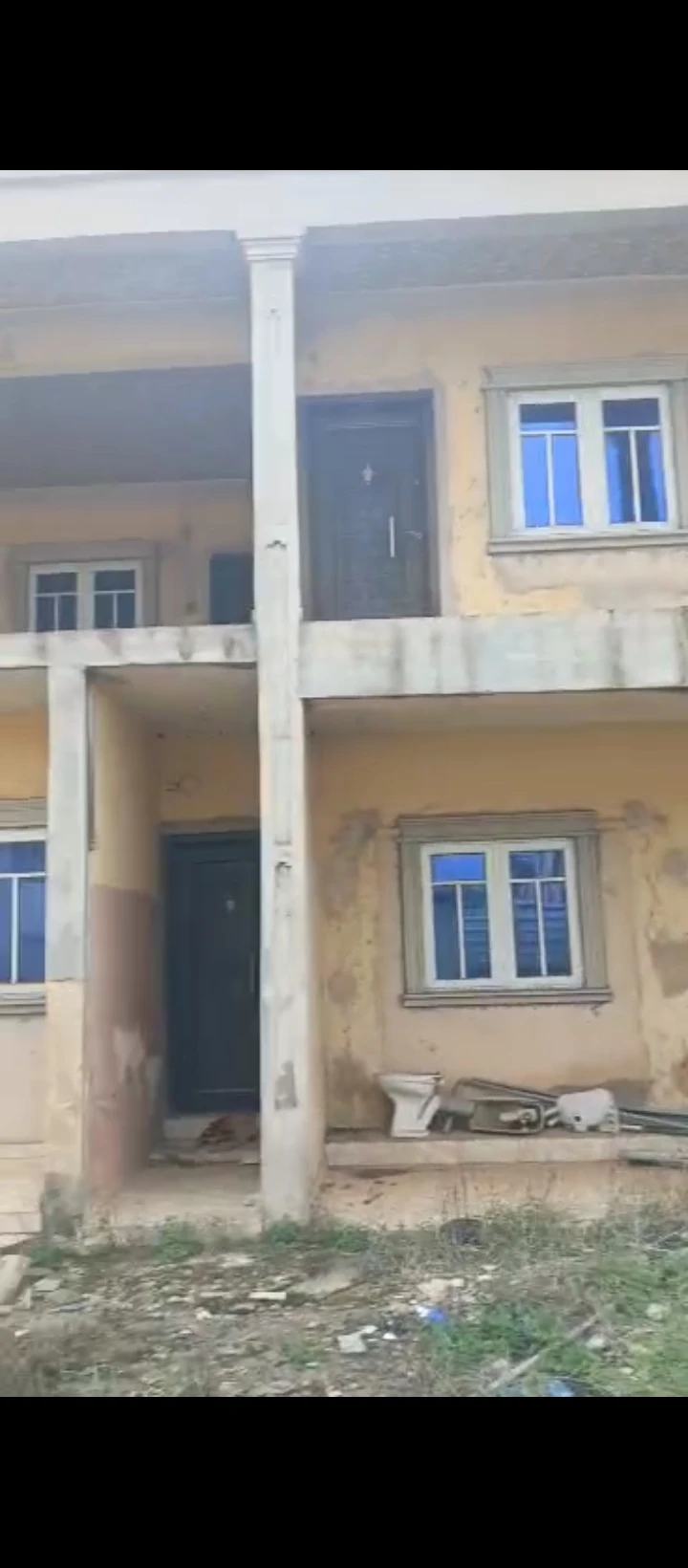 Duplex for Sale in Dumaz/sapele road, Edo - Image 2