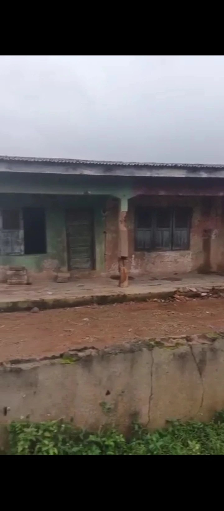 Bungalow for Sale in Ogida textile mill road, Edo - Image 4