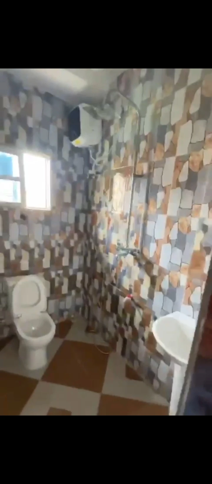 2 Bedroom Flat for Rent in Textile mill road, Edo - Image 5