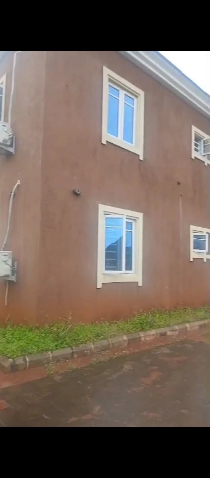 3 Bedroom Flat for Sale in Arougba, Edo - Image 3