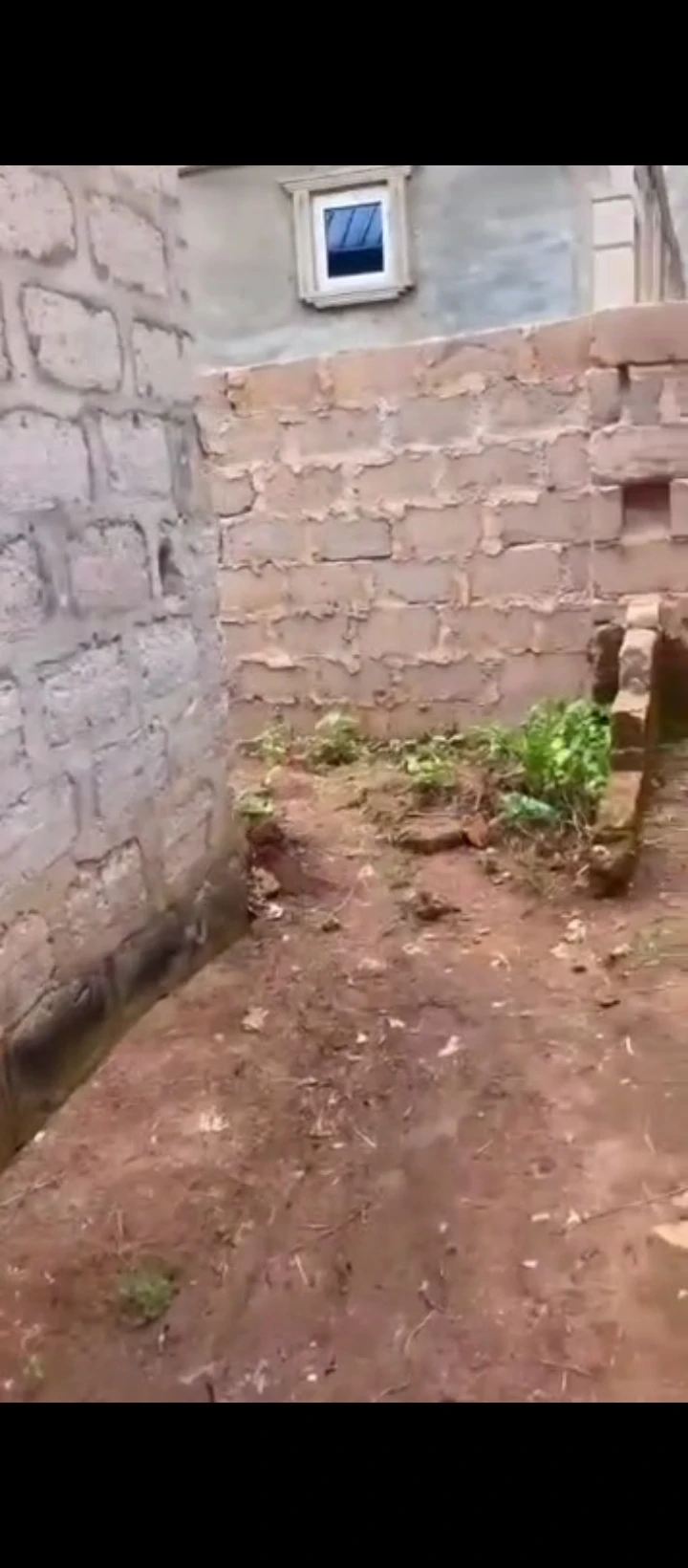Uncompleted Building for Sale in Isihor, Edo - Image 3