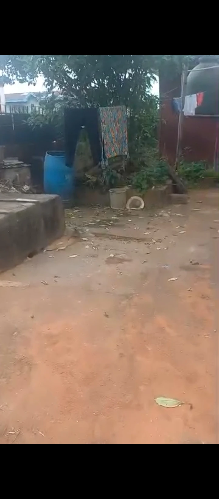 Duplex for Sale in Ekehuan road, Edo - Image 6