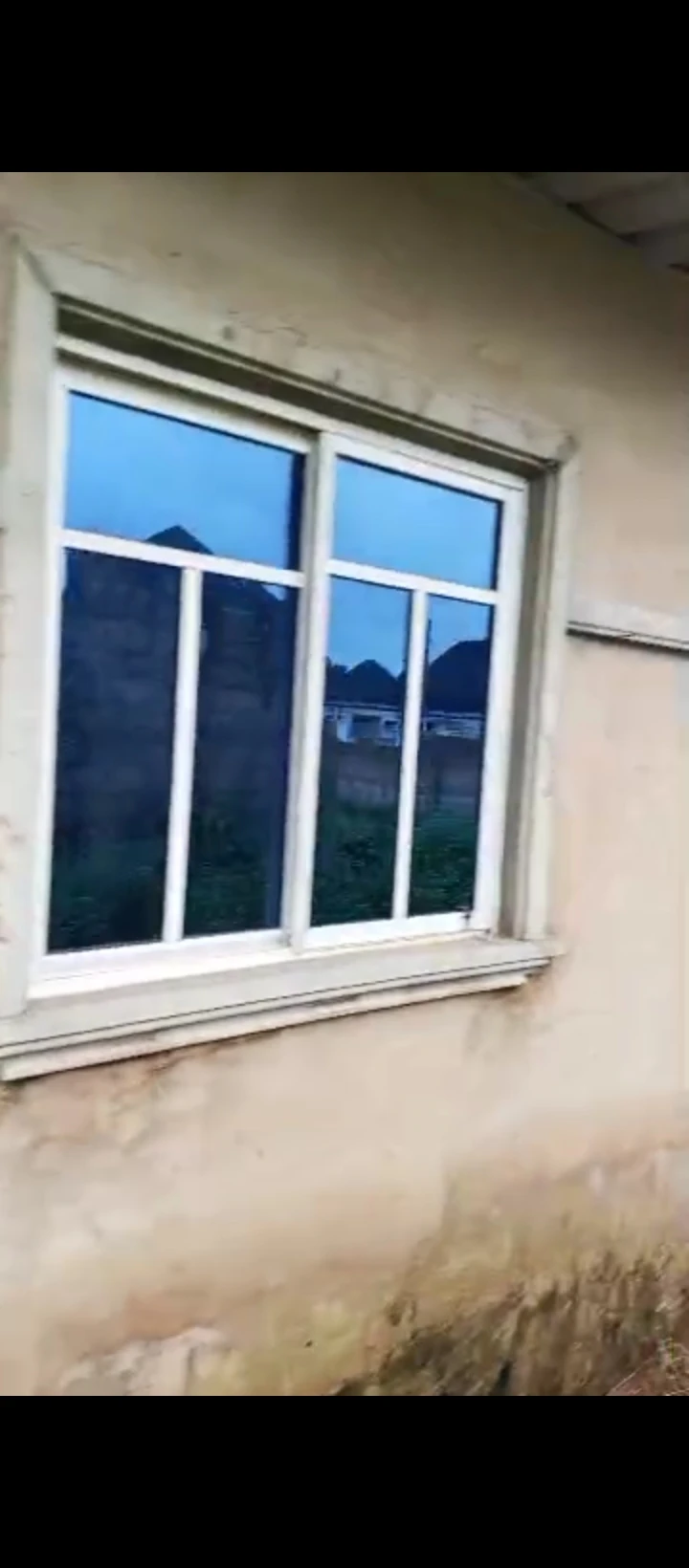 Bungalow for Sale in Okhoromi airport road, Edo - Image 3
