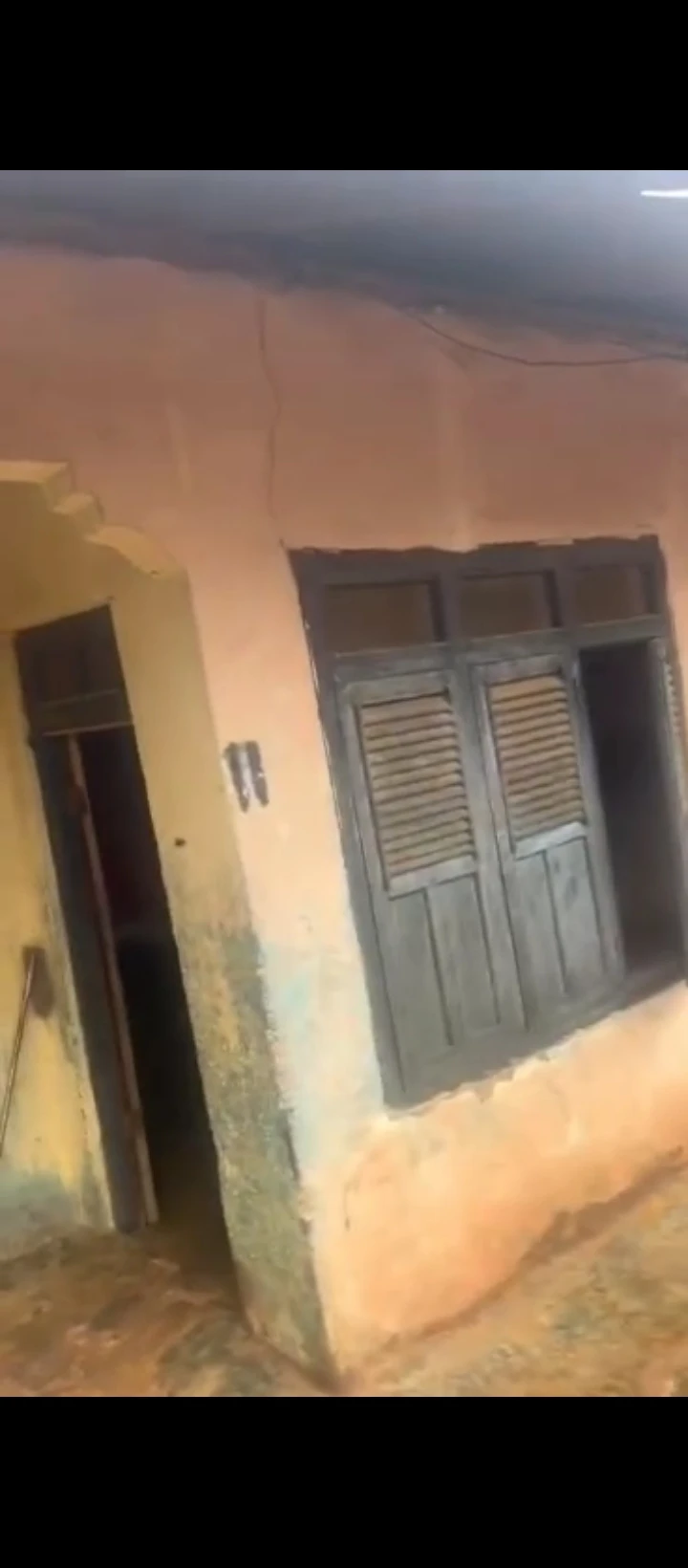 Bungalow for Sale in Stadium road, Edo - Image 3