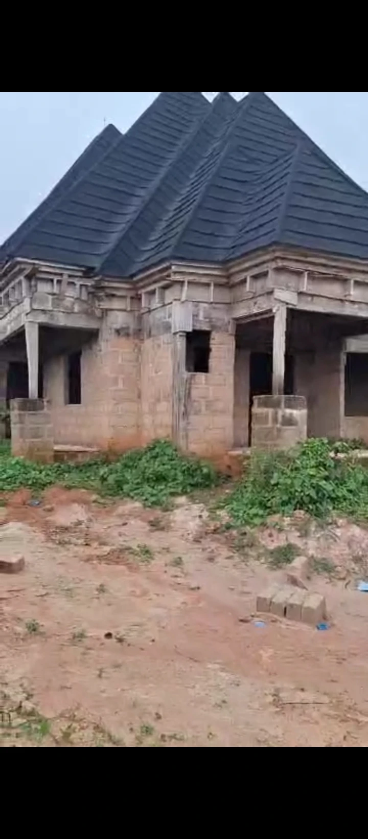 Bungalow for Sale in Abuja quarters Amagba, Edo - Image 5