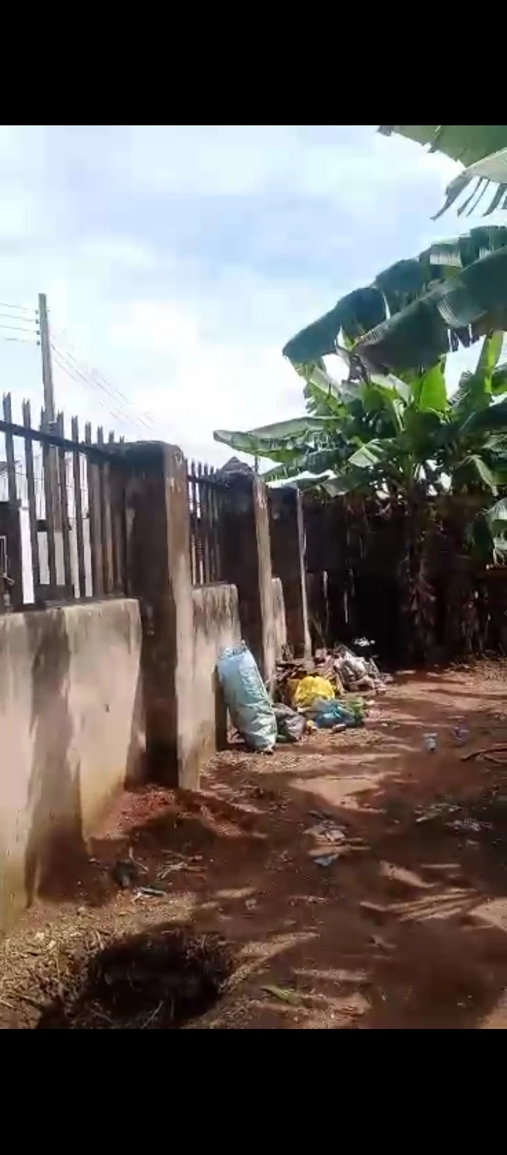 3 Bedroom Flat for Sale in Ogunwemnyi waec road, Edo - Image 5