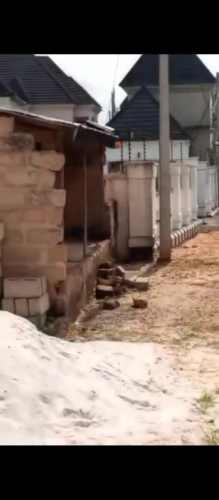 Bungalow for Sale in Ekae sapele road, Edo - Image 1