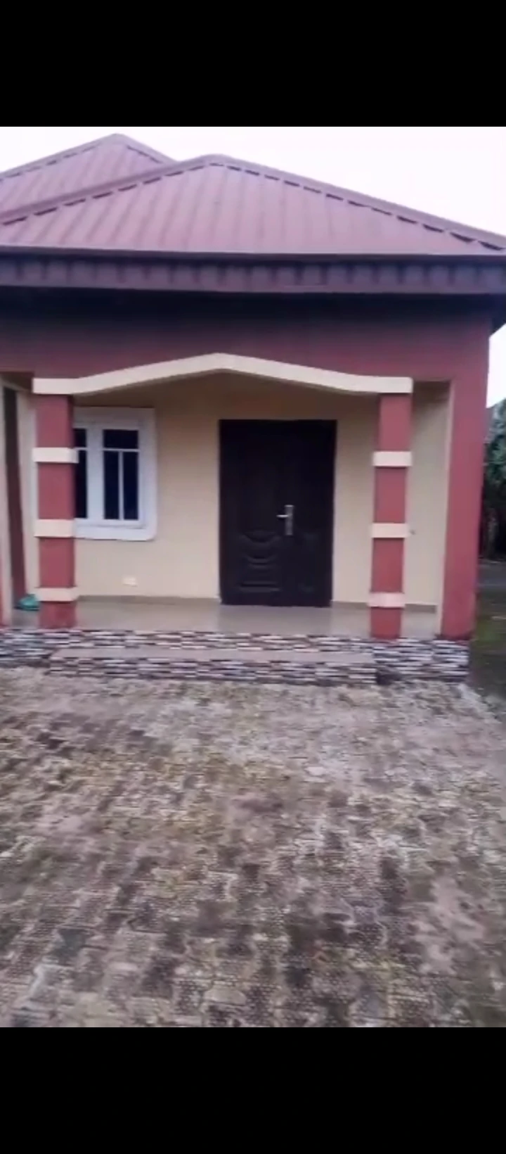 2 Bedroom Flat for Sale in Sapele road back of winners, Edo - Image 5