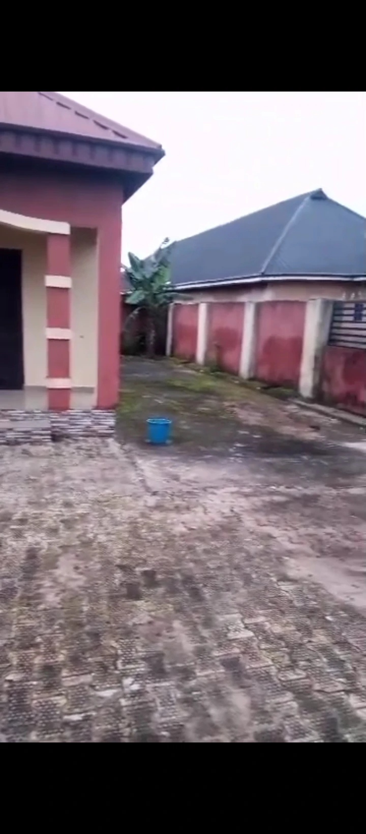 2 Bedroom Flat for Sale in Sapele road back of winners, Edo - Image 2