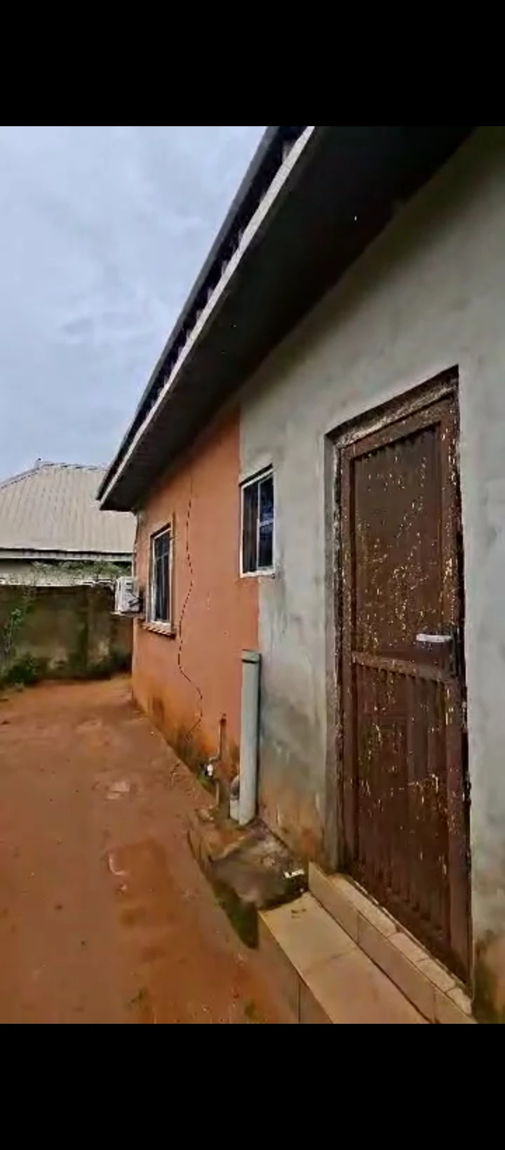 3 Bedroom Flat for Sale in Ogheghe sapele road, Edo - Image 4