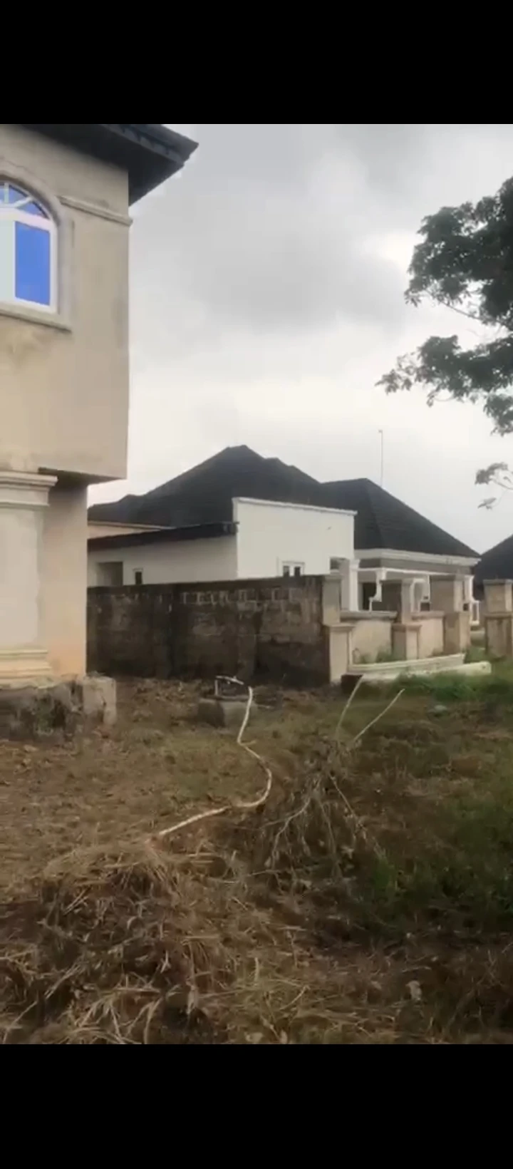 3 Bedroom Flat for Sale in Uhroho sapele road, Edo - Image 3