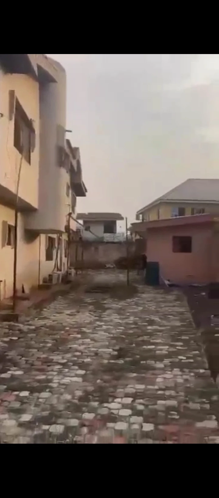Duplex for Sale in Airport road, Edo - Image 2