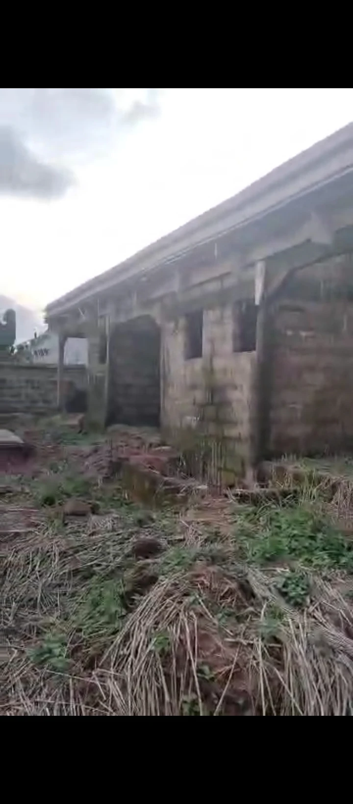 1 Bedroom Flat for Sale in Ekose egba, Edo - Image 4