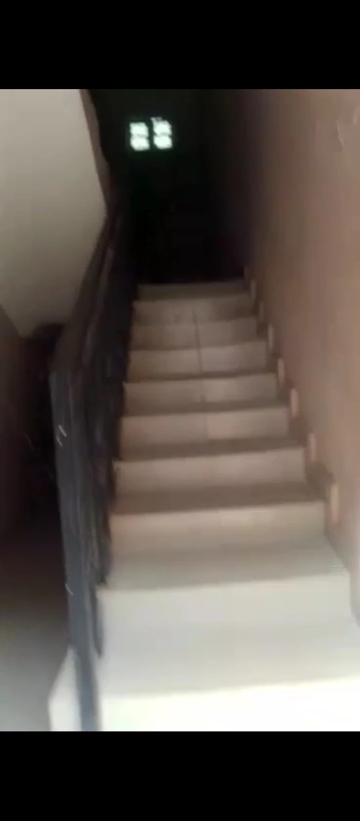 3 Bedroom Flat for Sale in Off sapele road, Edo - Image 2
