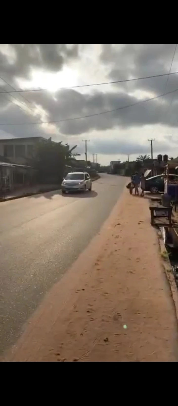 Uncompleted Building for Sale in Ogunwemnyi/ugbor, Edo - Image 5