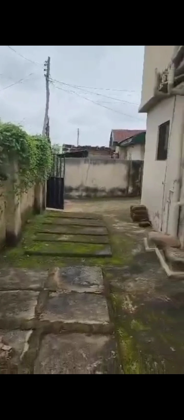 3 Bedroom Flat for Sale in Santana junction agbor park, Edo - Image 2