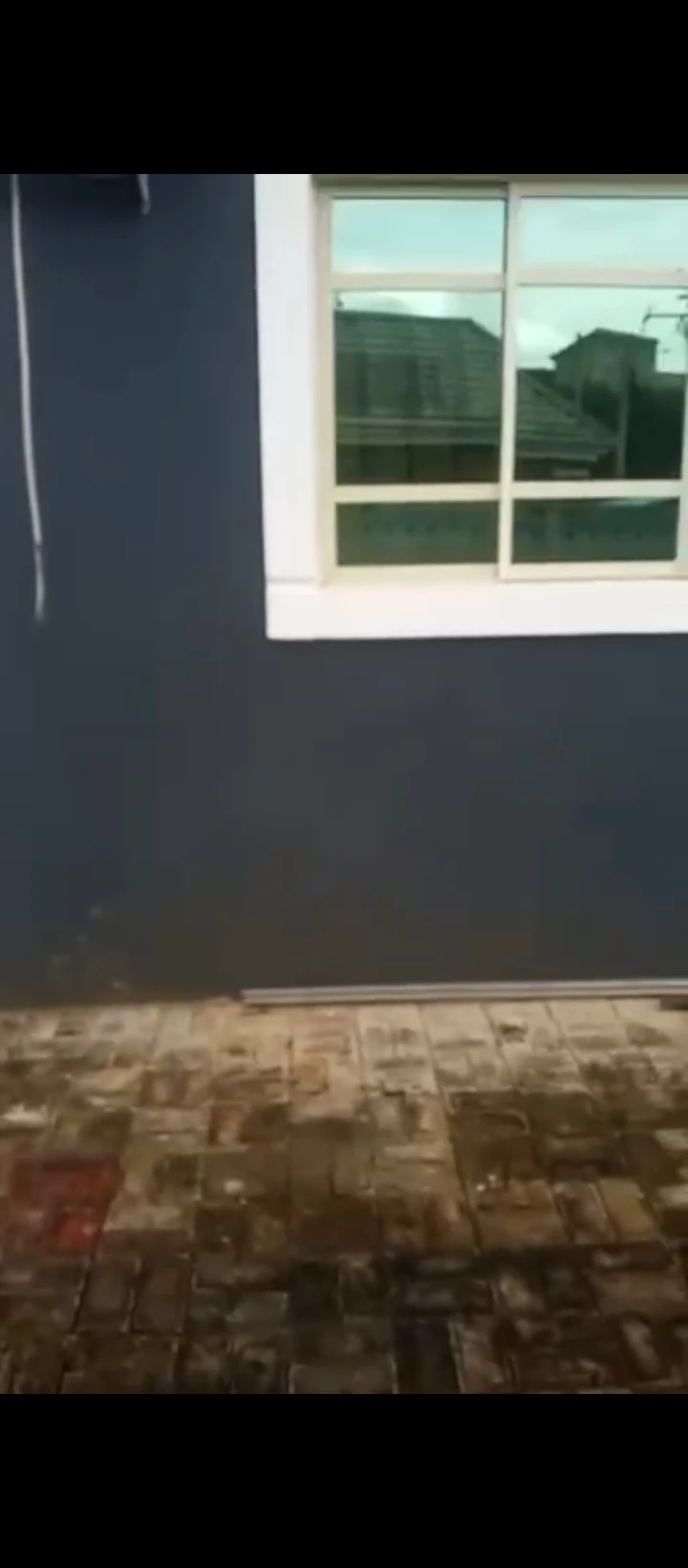 3 Bedroom Flat for Sale in Ogunwemnyi/ugbor, Edo - Image 3