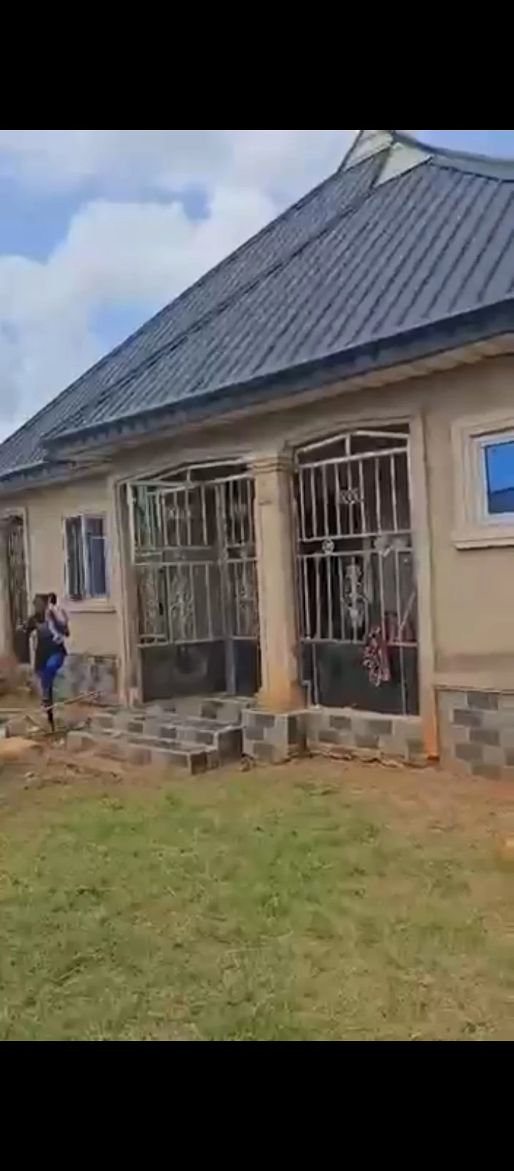 3 Bedroom Flat for Sale in Upper saponkba, Edo - Image 5