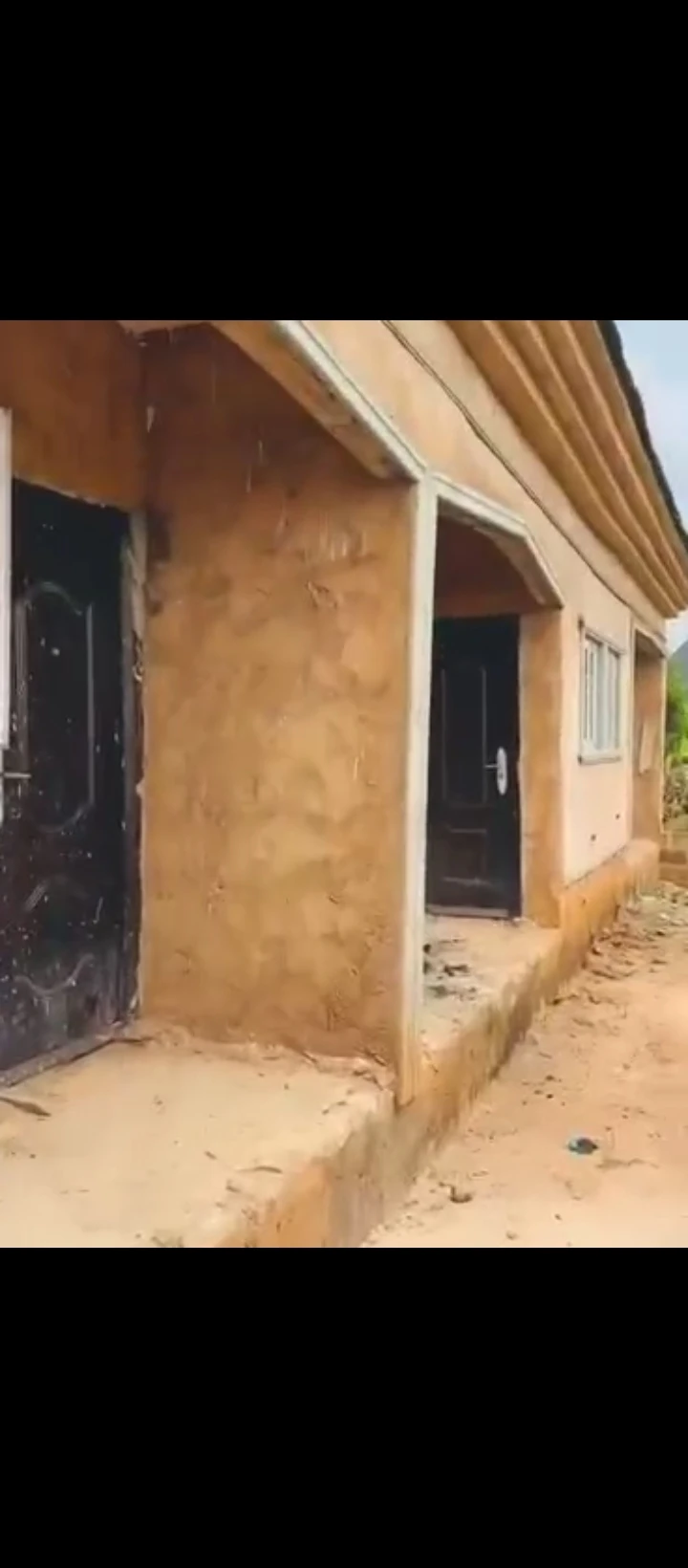 3 Bedroom Flat for Sale in Sapele road bypass, Edo - Image 4