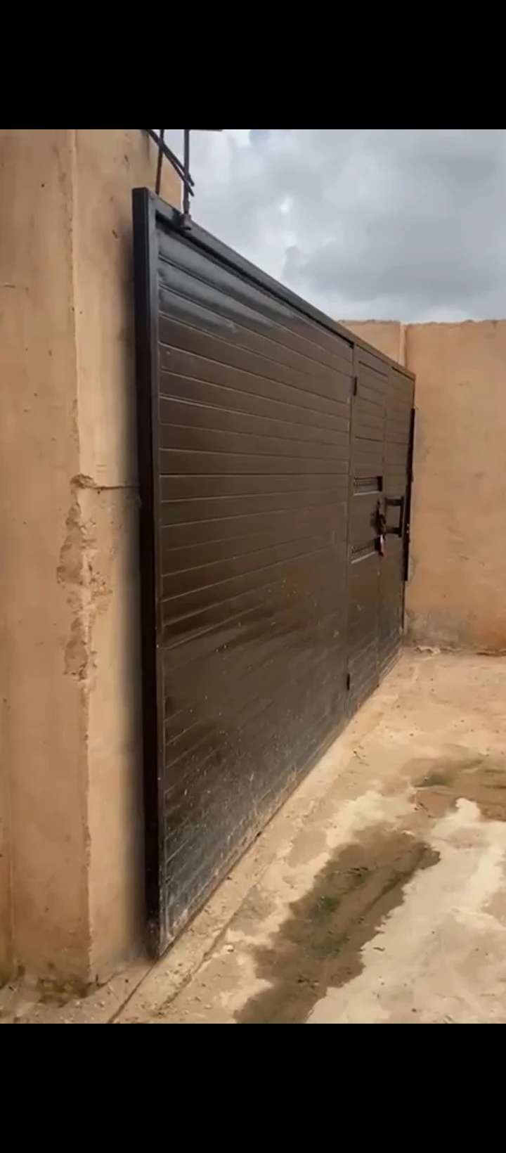 3 Bedroom Flat for Sale in Amagba, Edo - Image 1