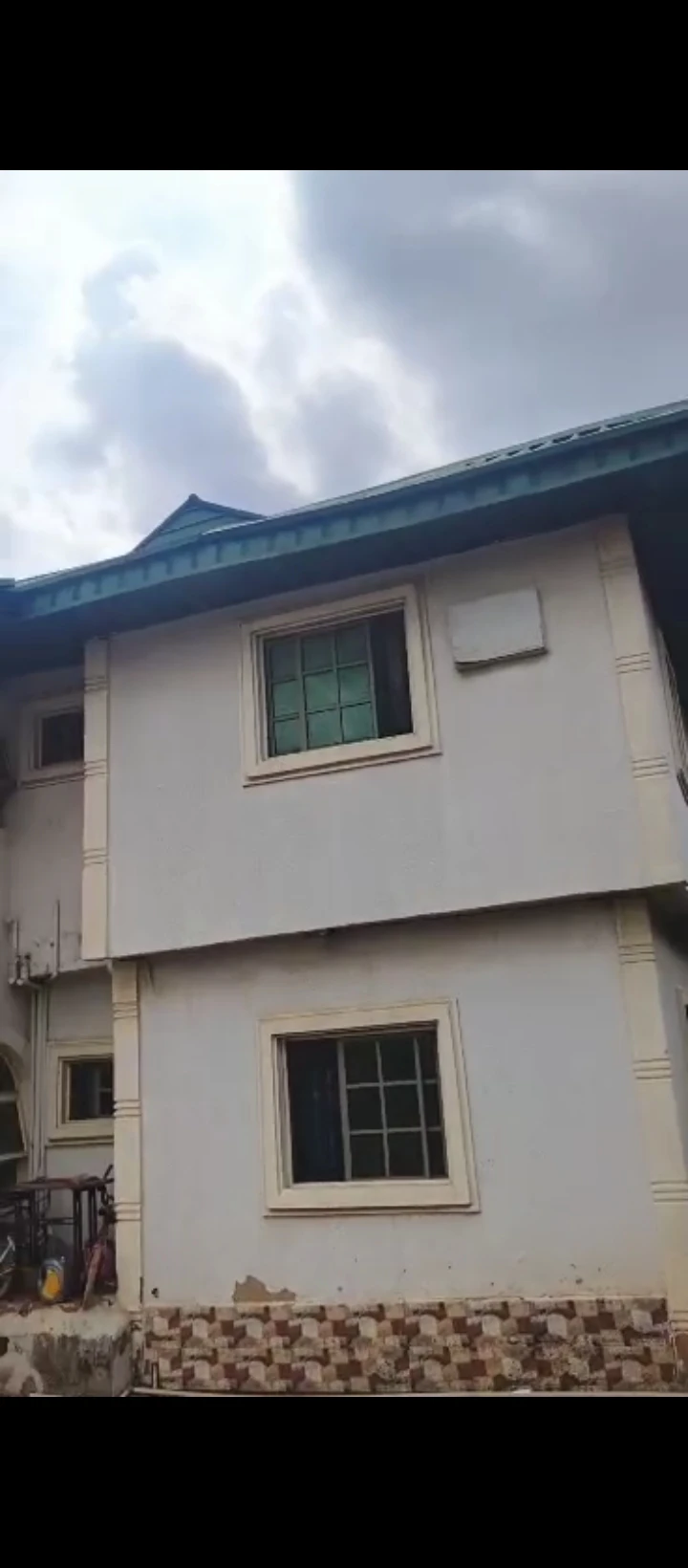 3 Bedroom Flat for Sale in Aduwawa, Edo - Image 3