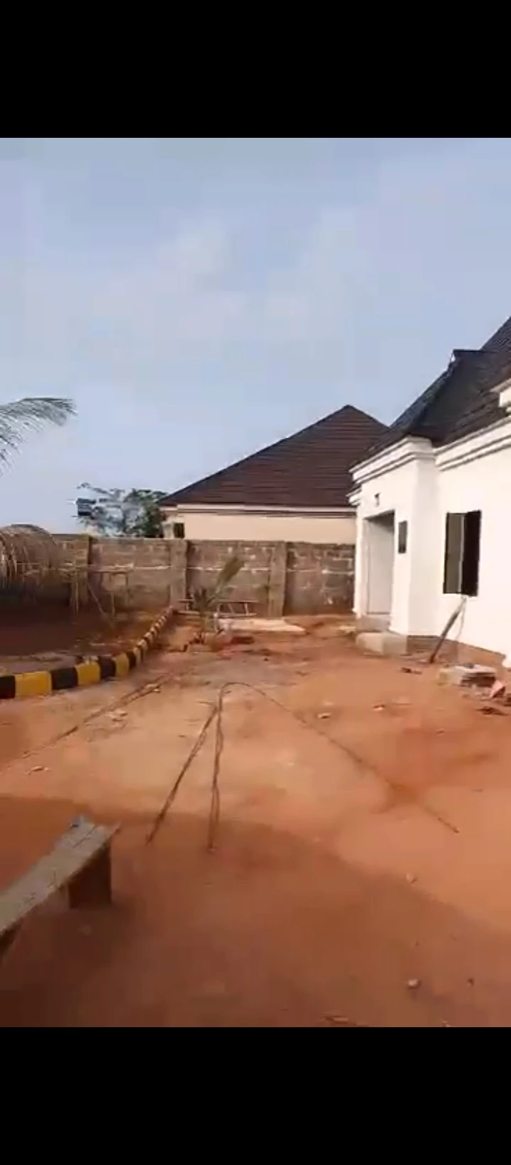 3 Bedroom Flat for Sale in Sapele road, Edo - Image 1