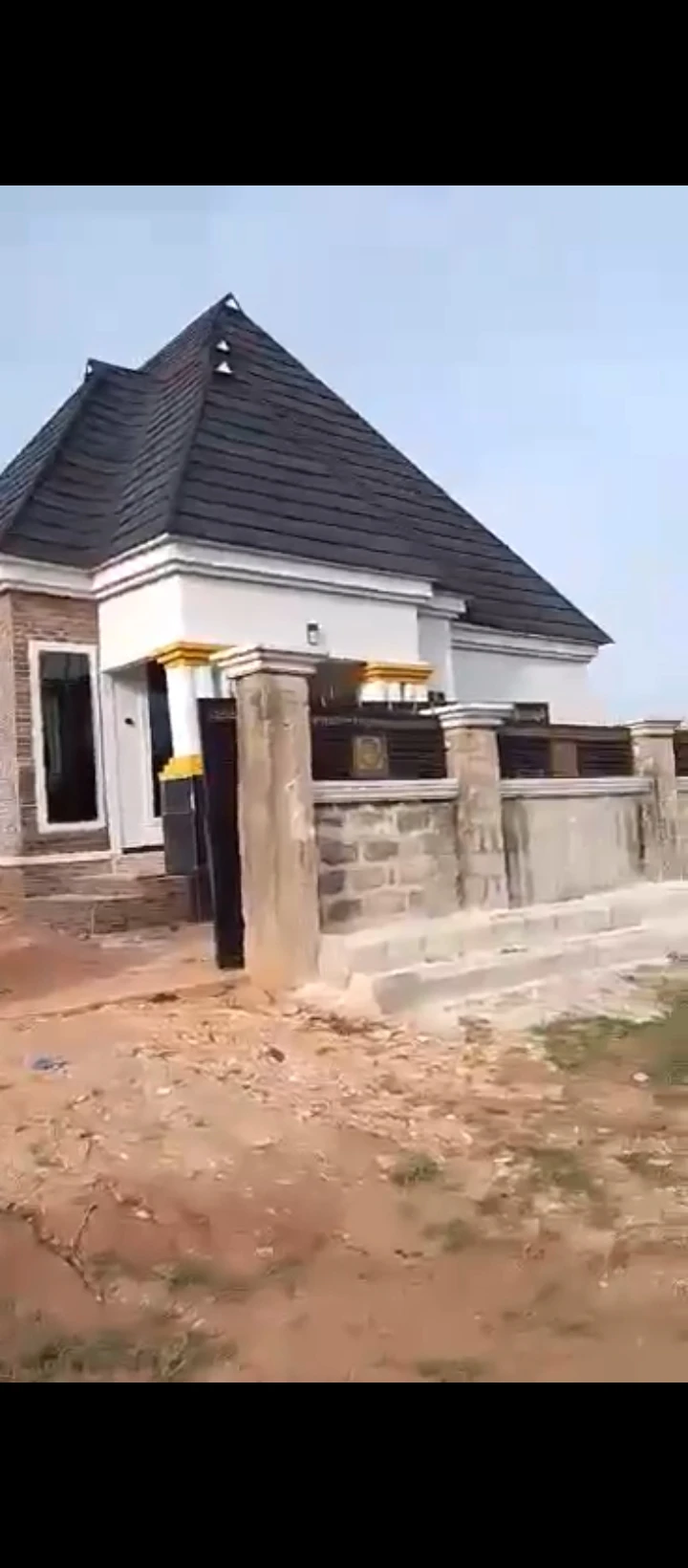 3 Bedroom Flat for Sale in Sapele road, Edo - Image 4