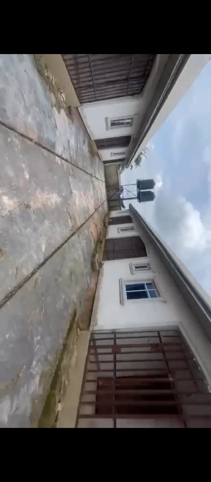 2 Bedroom Flat for Sale in Uhie sapale road bypass, Edo - Image 3