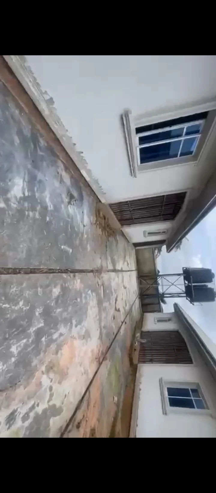 2 Bedroom Flat for Sale in Uhie sapale road bypass, Edo - Image 2
