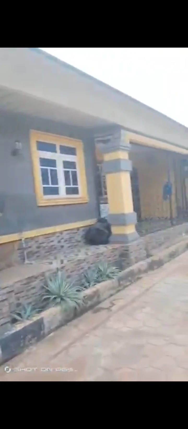 2 Bedroom Flat for Sale in Obviogie, Edo - Image 5