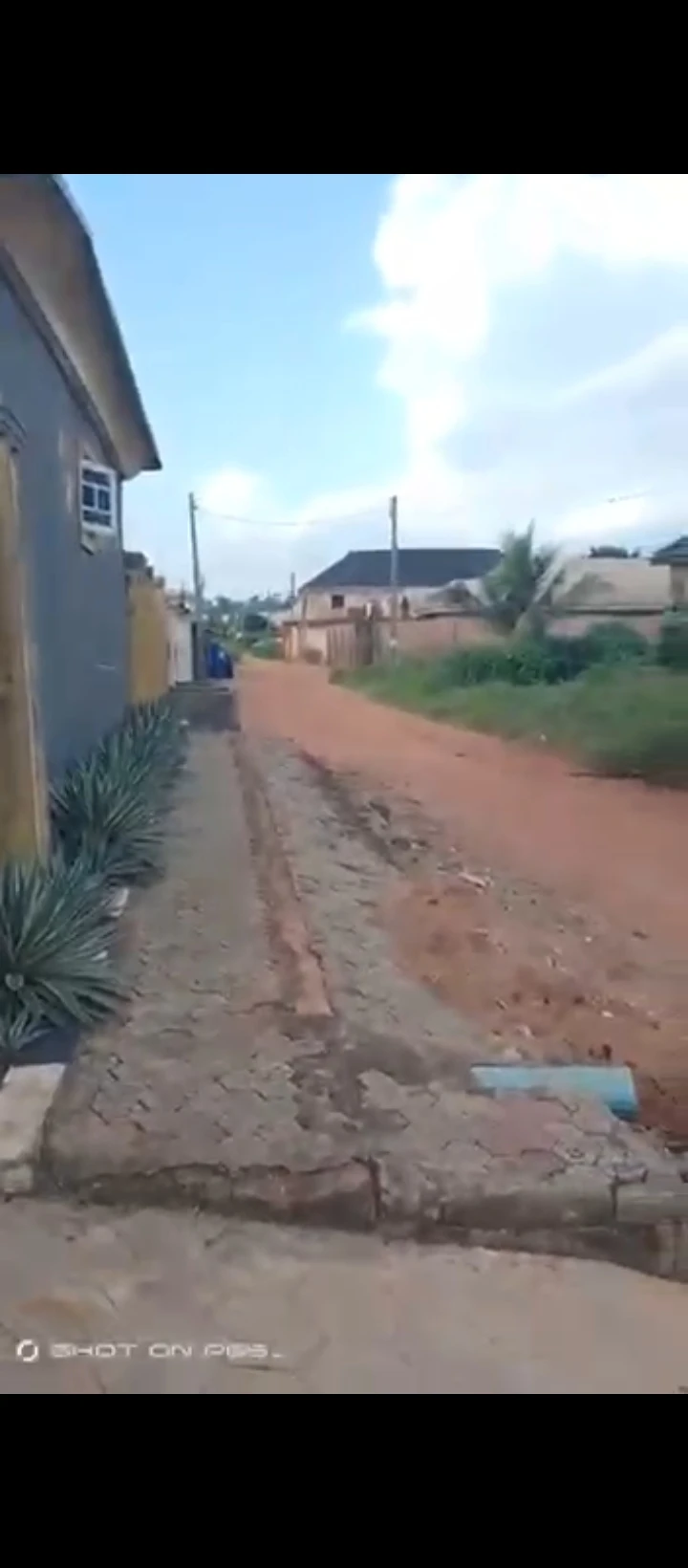 2 Bedroom Flat for Sale in Obviogie, Edo - Image 1