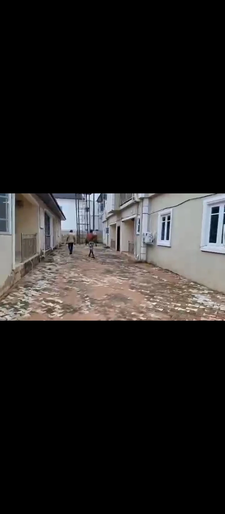 4 Bedroom Flat for Sale in Ugbor gra, Edo - Image 5