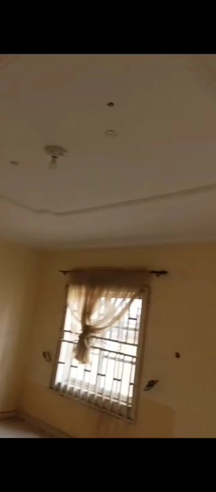 Duplex for Sale in Airport road, Edo - Image 1