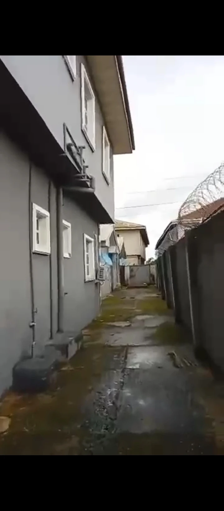 2 Bedroom Flat for Sale in 1st ugbor, Edo - Image 3