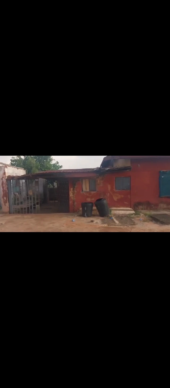 1 Bedroom Flat for Sale in Ikpoba hill, Edo - Image 1