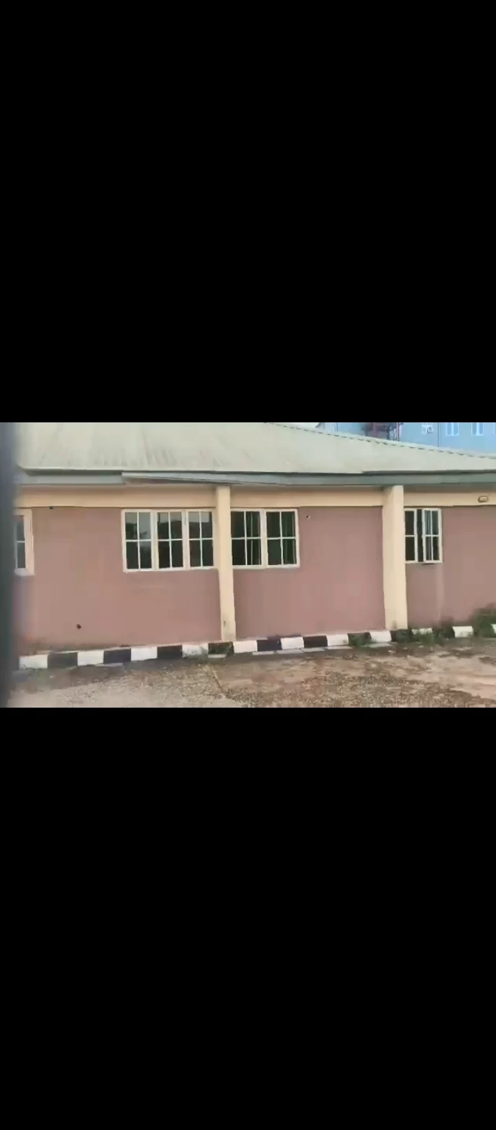 Bungalow for Sale in Gra, Edo - Image 3