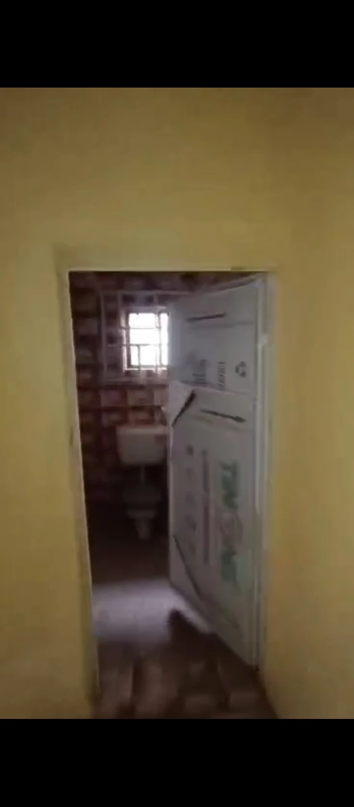 2 Bedroom Flat for Sale in Isihor, Edo - Image 3