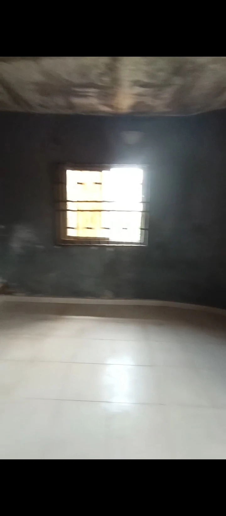 3 Bedroom Flat for Rent in Isihor, Edo - Image 1
